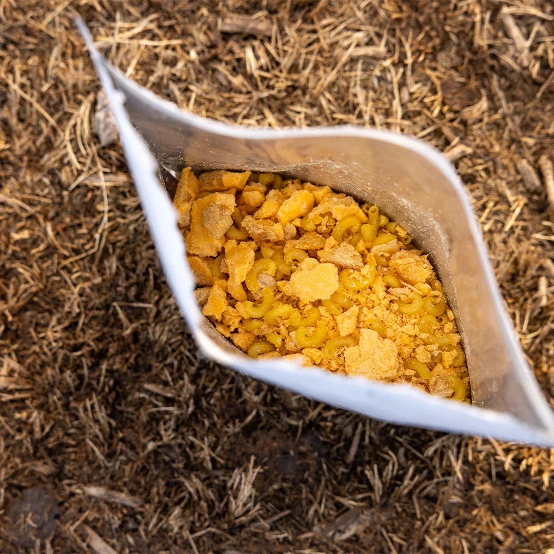 Chicken Mac & Cheese by Beyond Outdoor Meals (710 calories, 2 servings) - Image 6